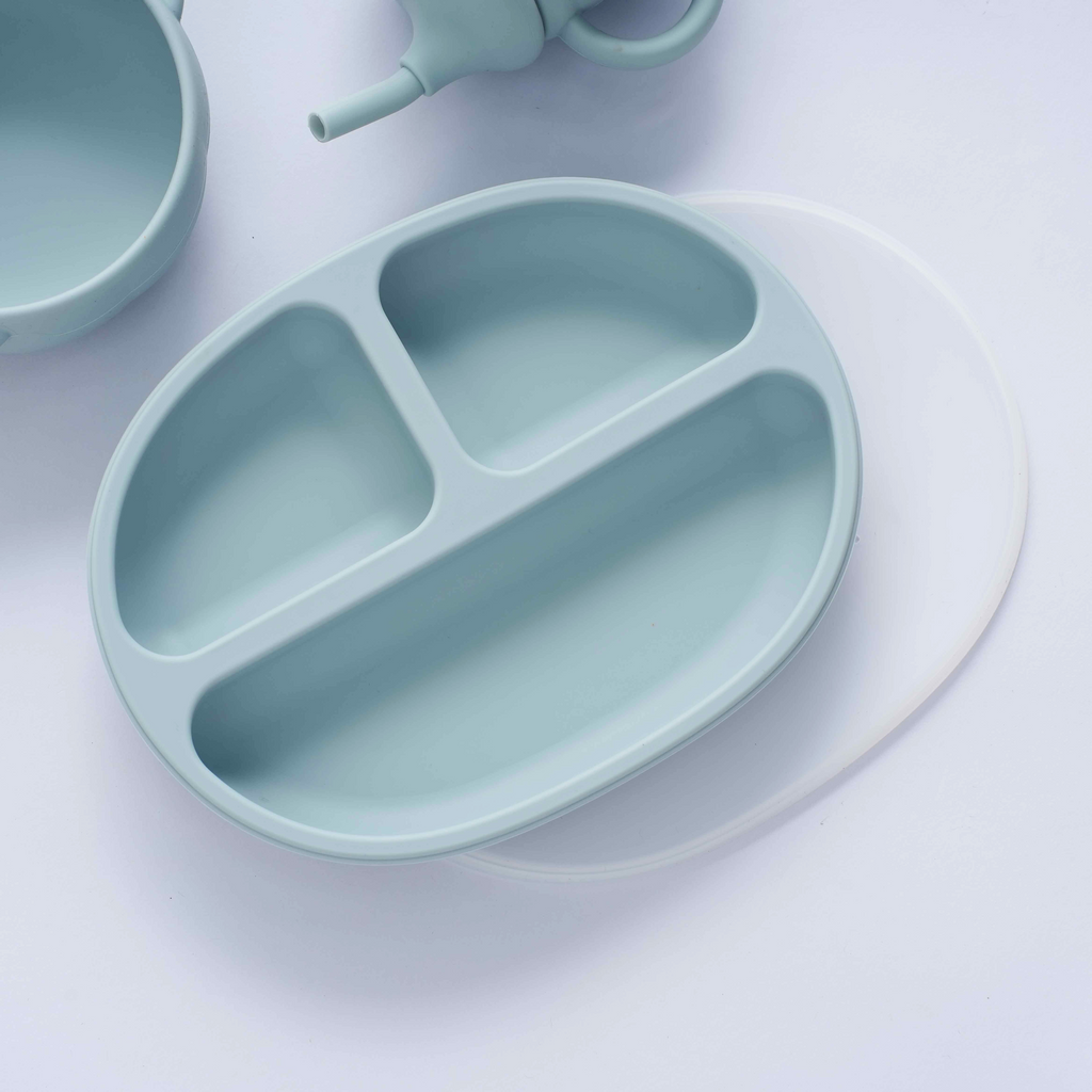 Travel Mealtime Essentials