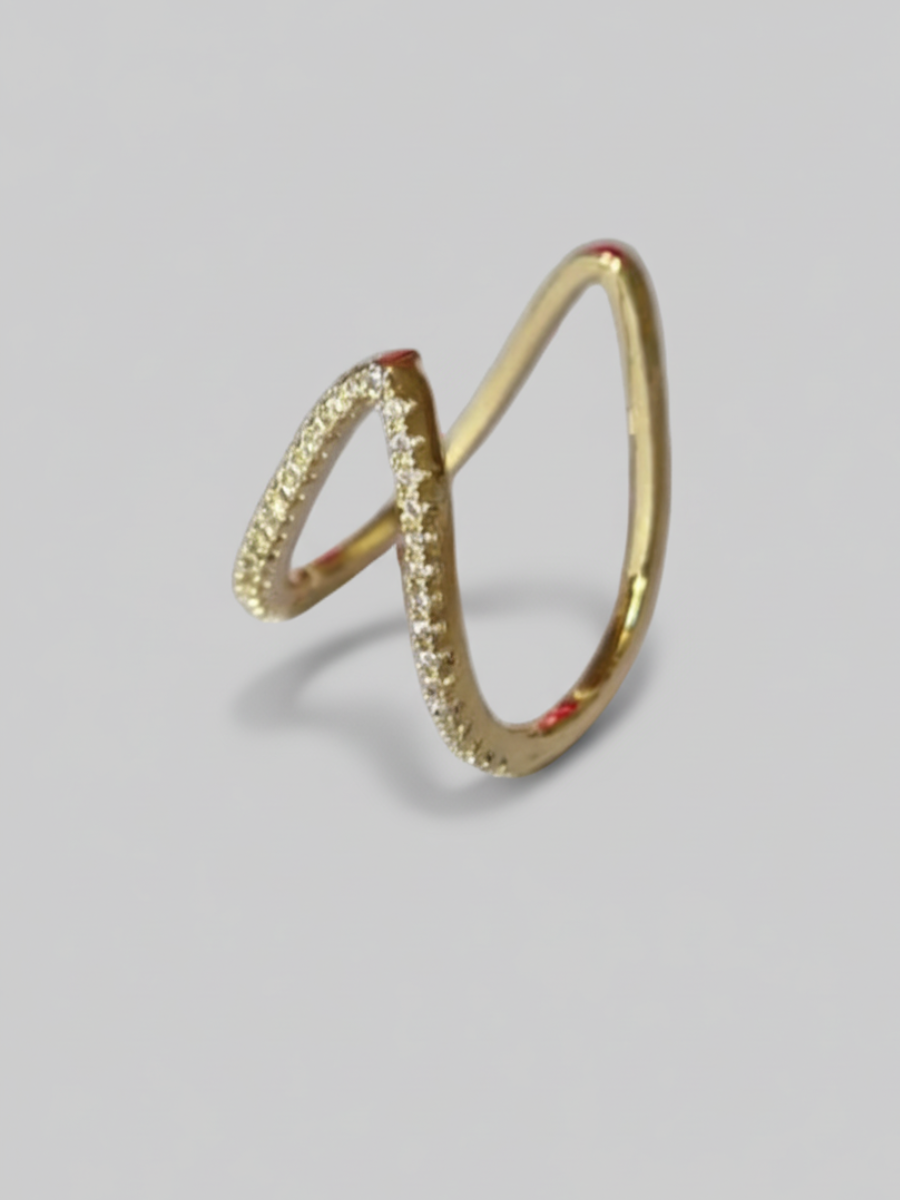 Adjustable Golden Diamond Vanki Ring