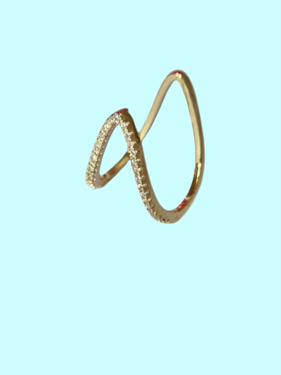 Adjustable Golden Diamond Vanki Ring