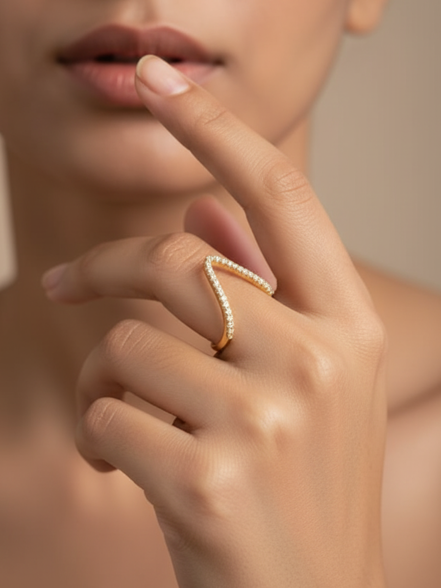 Adjustable Golden Diamond Vanki Ring